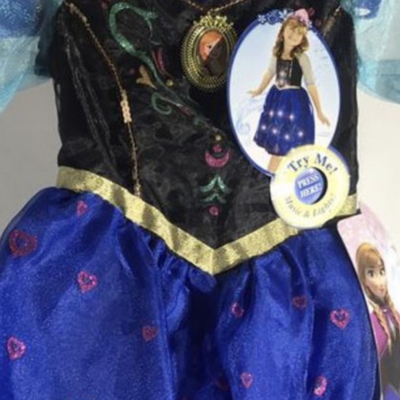Anna dress from Disney NWT - Picture 2 of 8